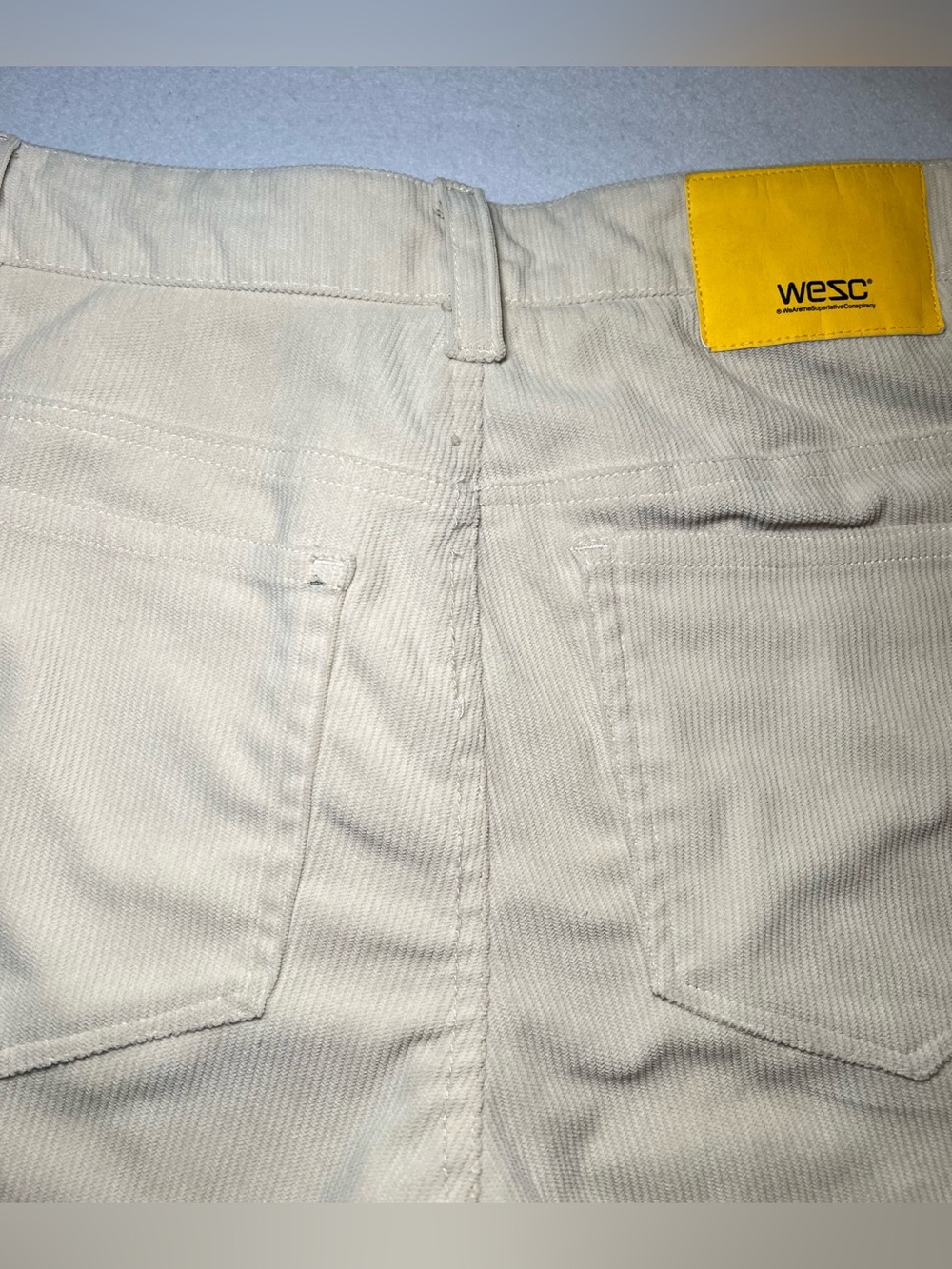 WeSC Stockholm Men’s Corduroy Utility Op Pocket Shorts, Cream/Biege,Size 30 - Picture 12 of 12